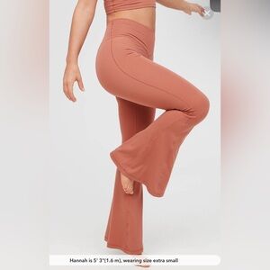 Offline By Aerie Super Flare Real Me Hi-Rise Legging Size XL. Activewear Lounge